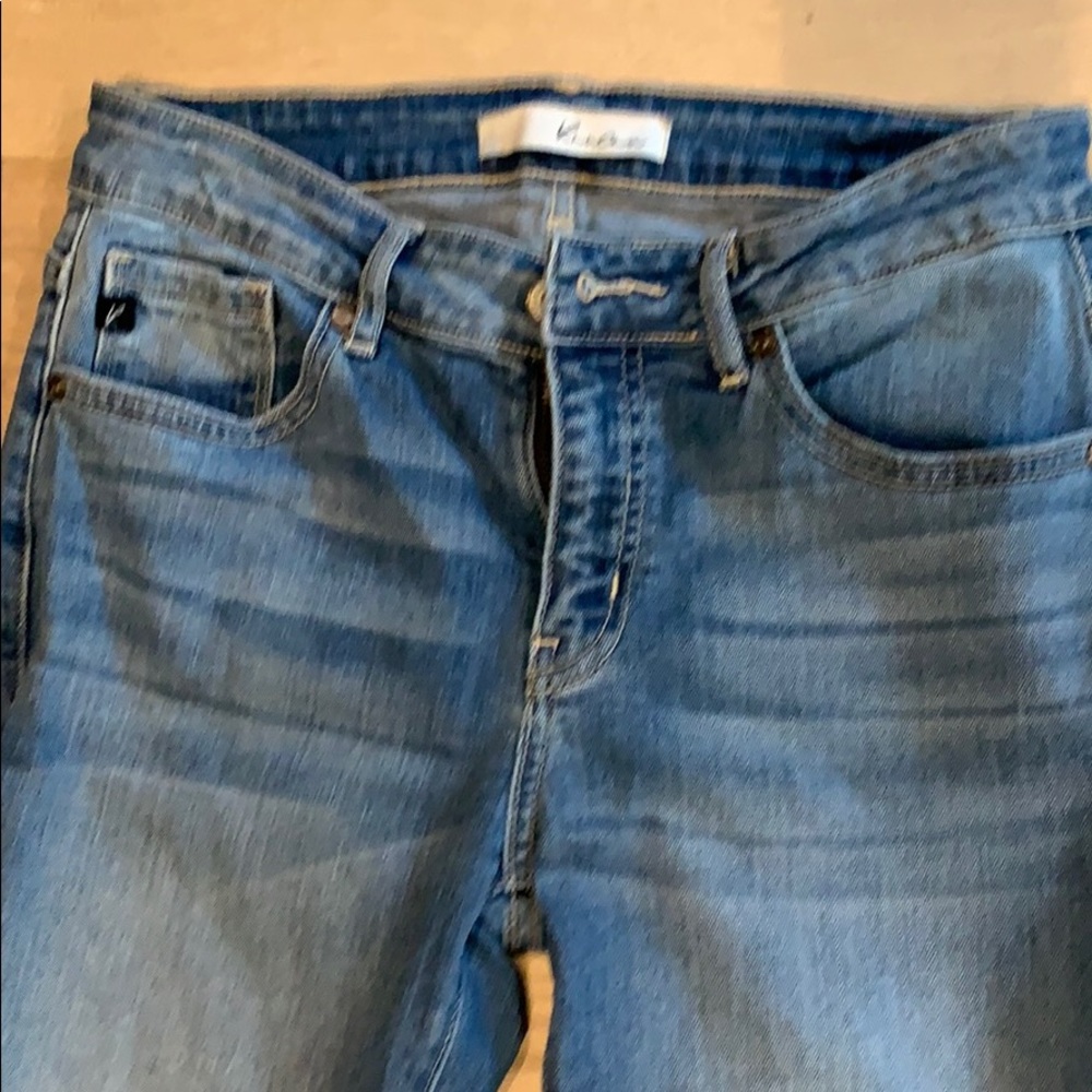 Stonewashed skinny ankle jeans, New without tags.